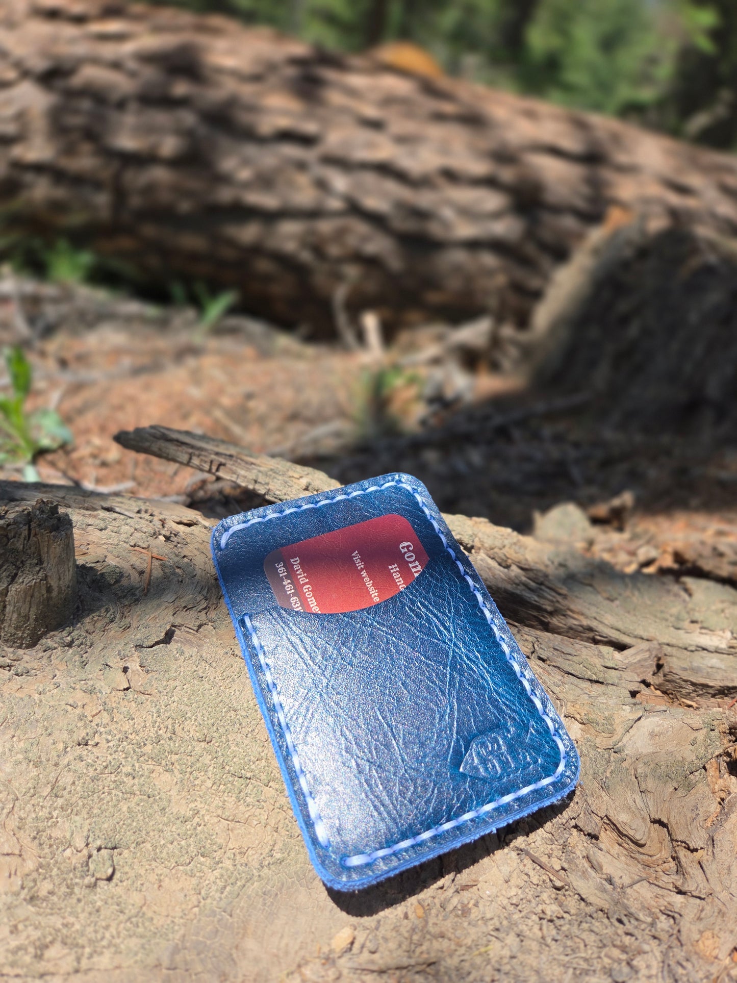 Minimalist 3-Pocket Leather Card Holder Wallet